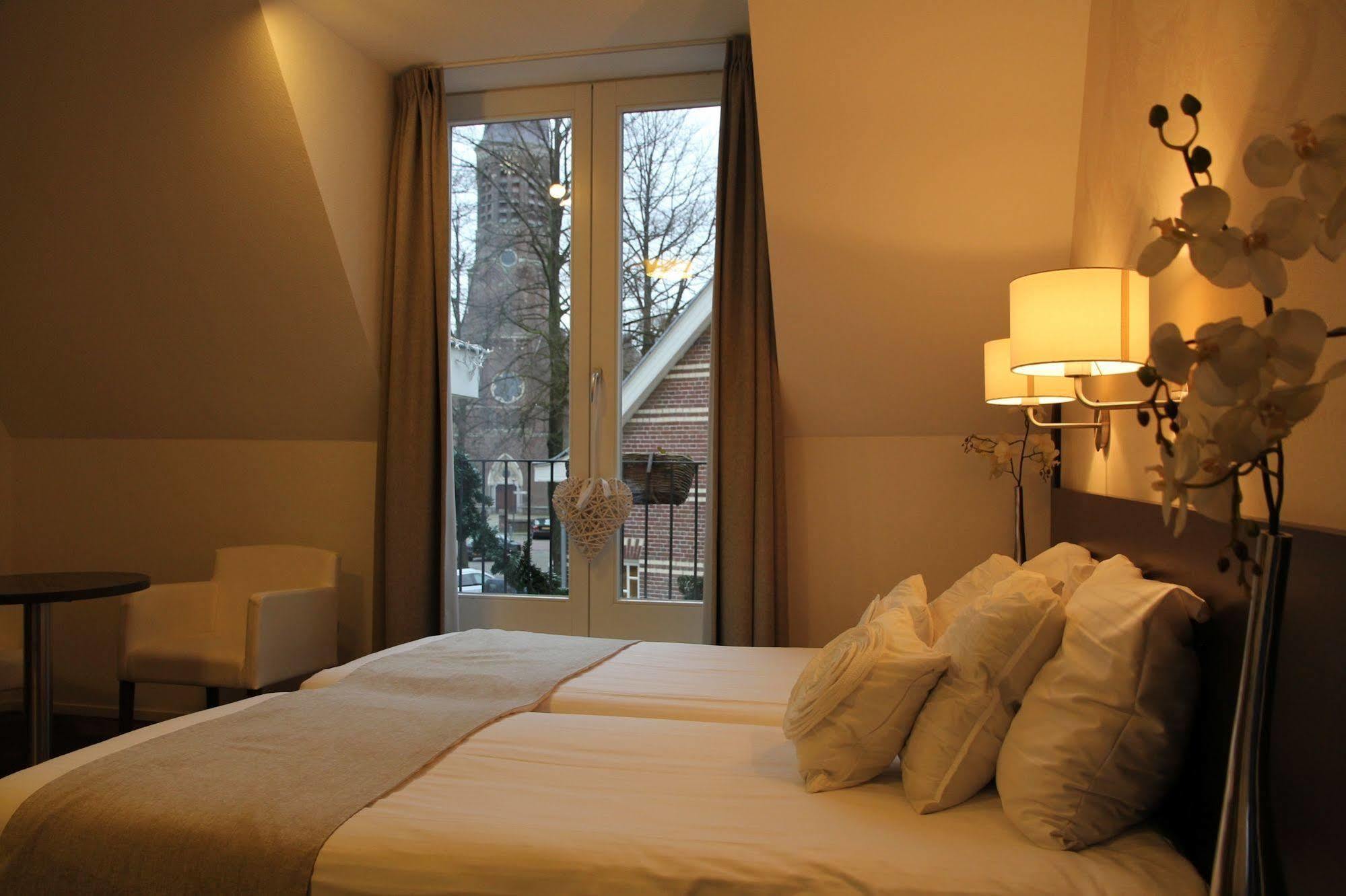 Parkhotel Auberge Vincent Nuenen Exterior photo